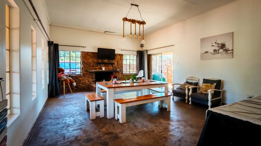 6 Bedroom Property for Sale in Hartbeespoort North West